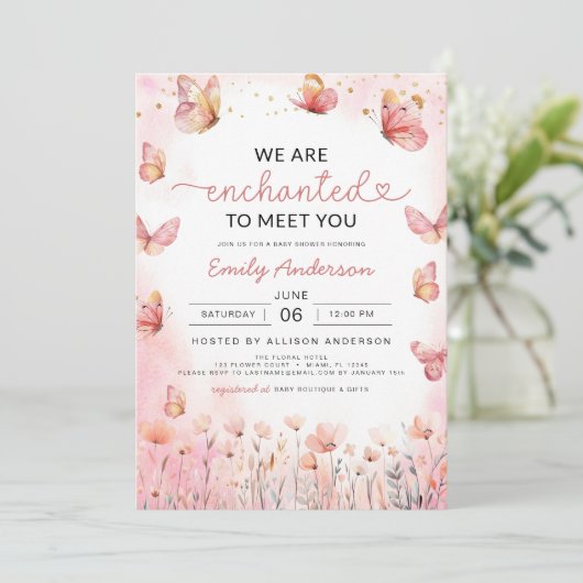 あなたを満たすために魅了された蝶の女の子の赤ちゃんシャワー 招待状 (スタンド正面)