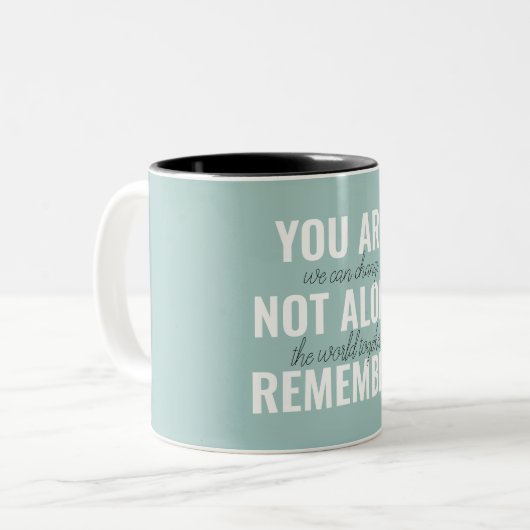 あなた一人ではないインスピレーションミントを覚えている ツートーンマグカップ (正面左)