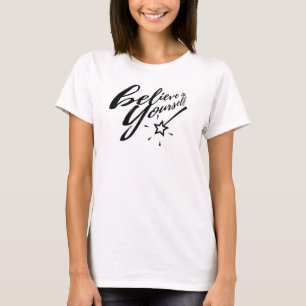 あなた信じ自身のタイポグラフィ魔法ウォンド Tシャツ