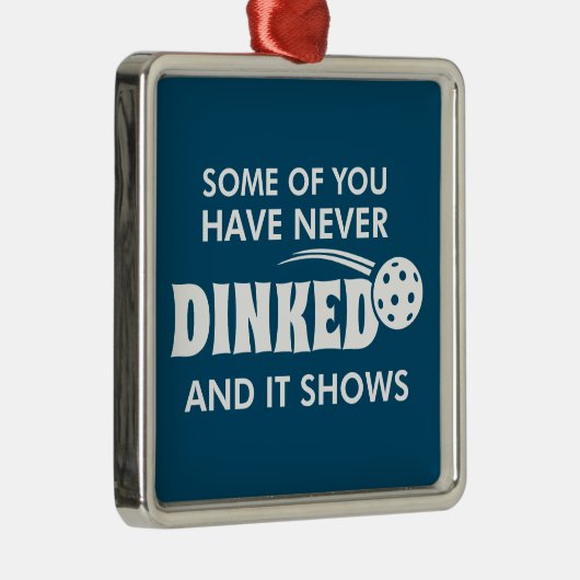 あなた方の何人かは一度も夕食を食べたことがなく、それが示している メタルオーナメント (右)