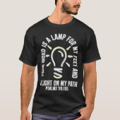 あなた方の言葉は私の足へのランプPsalms 119聖書Ver Tシャツ (正面)