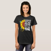 あなた方を最も平和をもたらす者は誰でもMを得るべきだ Tシャツ (正面フル)
