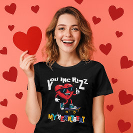 あなた株式会社 Rizz my Heartbeat - かわいいスケートボードのハート トライブレンドTシャツ