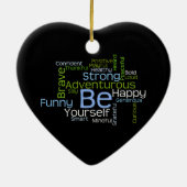 あなた自身が感動的な単語の雲あって下さい セラミックオーナメント (裏面)