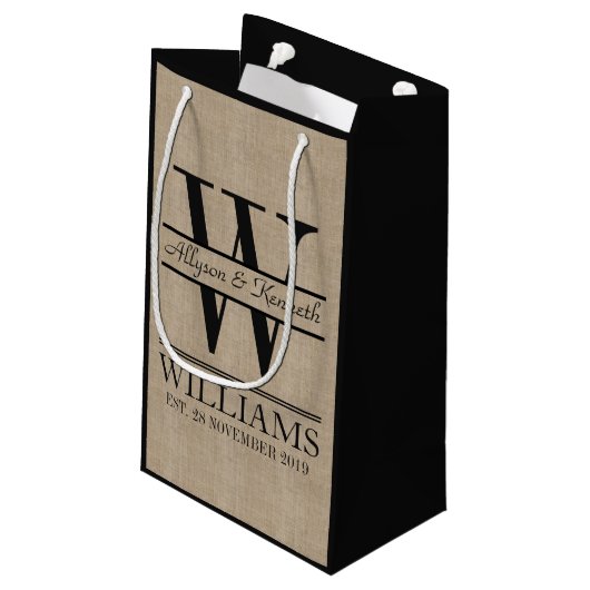 あなた自身のバーラップのロゴ記念日のモノグラムを作成して下さい スモールペーパーバッグ (裏面アングル)