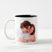 あなた自身のパーソナライズな写真を作成して下さい ツートーンマグカップ (左)