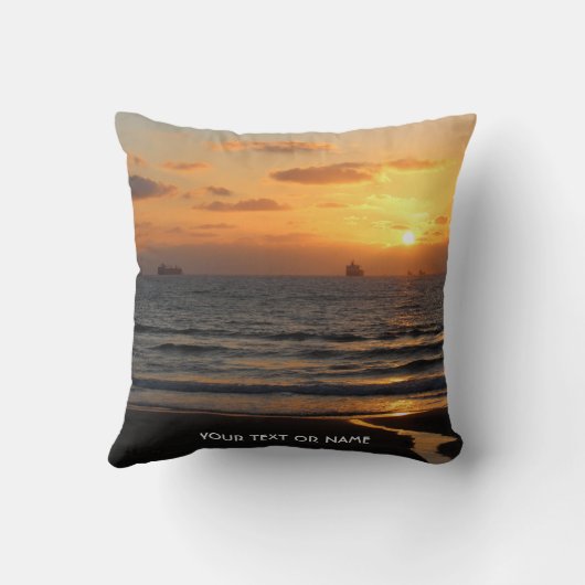 あなた自身の写真およびあなたの文字とカスタム設計して下さい クッション (裏面)