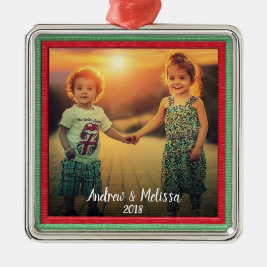 あなた自身の家族写真のクリスマスの記念品を作成して下さい メタルオーナメント (正面)