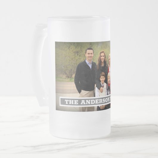 あなた自身の家族写真のモノグラムを作成して下さい フロストグラスビールジョッキ (正面左)
