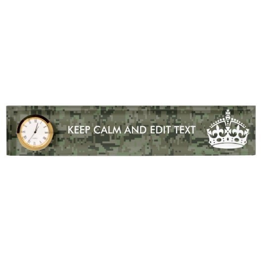 あなた自身の文字デジタル迷彩柄ウッドランド保コール デスクネームプレート (正面)