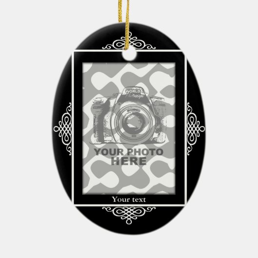 あなた自身の楕円形のオーナメントの黒フレームを作成して下さい セラミックオーナメント (裏面)