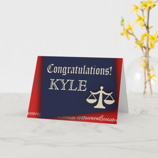 あなた自身の法律学校の卒業生のデザインを個人化して下さい カード (黄色い花)