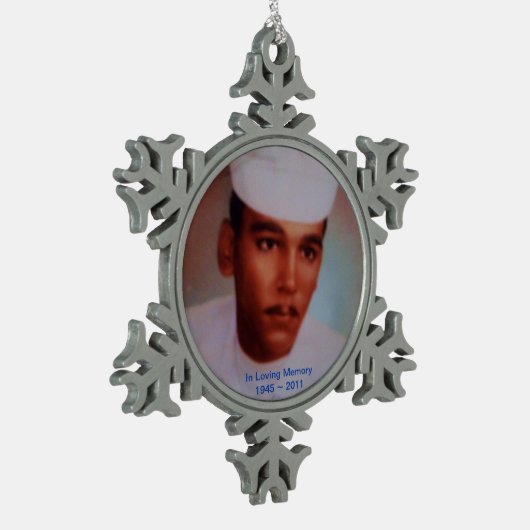 あなた自身の記憶雪片のオーナメントを作って下さい スノーフレークピューターオーナメント (左)