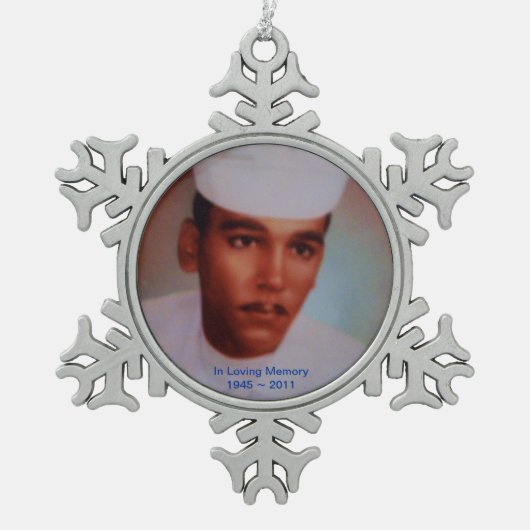 あなた自身の記憶雪片のオーナメントを作って下さい スノーフレークピューターオーナメント (正面)