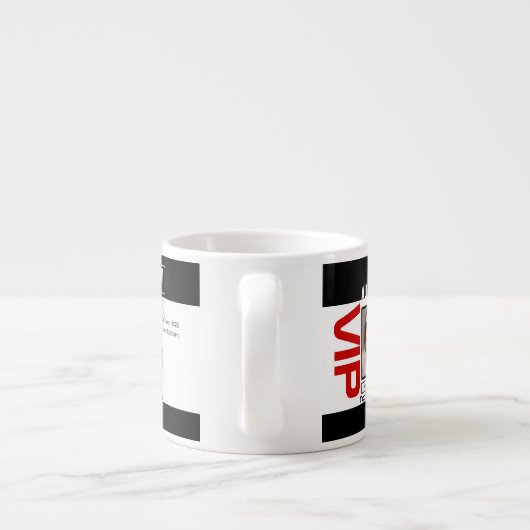 あなた自身のVIPのパスに個人化なる8つの方法をして下さい エスプレッソカップ (裏面)