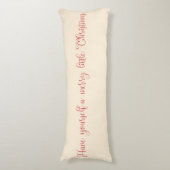 あなた自身をメリーで小さいクリスマスの抱き枕持って下さい ボディピロー (正面縦)