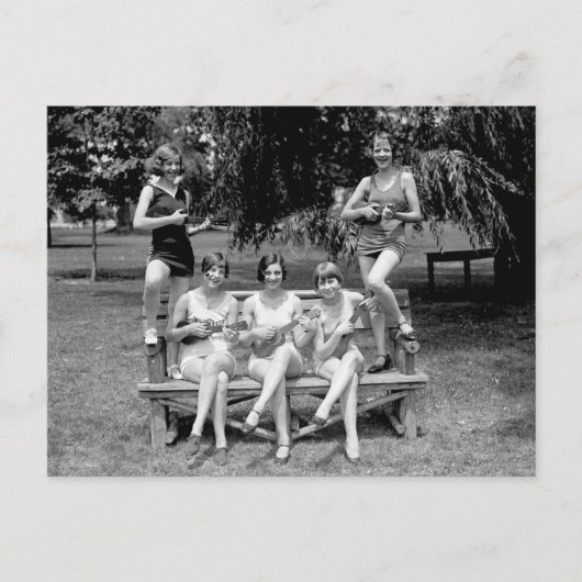 あのウクレレをチェックしろ！- 1920s ポストカード (正面)