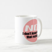 あの岩が何か分からない(ピンク) コーヒーマグカップ (正面右)