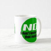 あの岩が何か分からない(緑) コーヒーマグカップ (正面右)