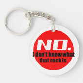 あの岩が何か分からない(赤) キーホルダー (正面)