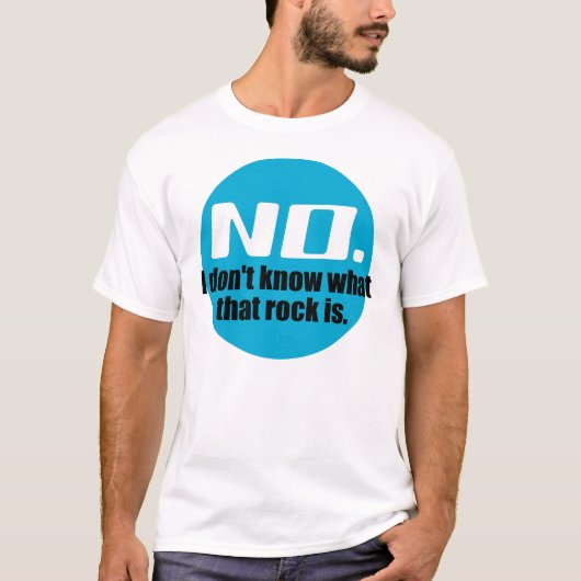あの岩が何か分からない(青) Tシャツ (正面)