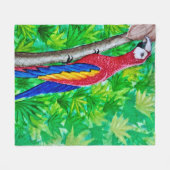 あの木に深紅のマカオが！ フリースブランケット (正面(横))