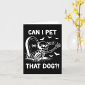 あの犬のハロウィーンの骨格をなでてやろうか カード (黄色い花)