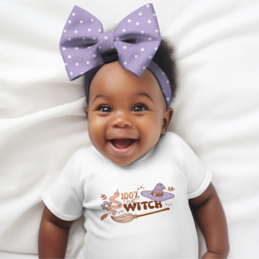 あの魔女ハロウィンシャツの100%はベビー。 ベビーボディスーツ