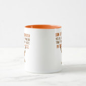 あまり考えないで下さい マグカップ (中央)