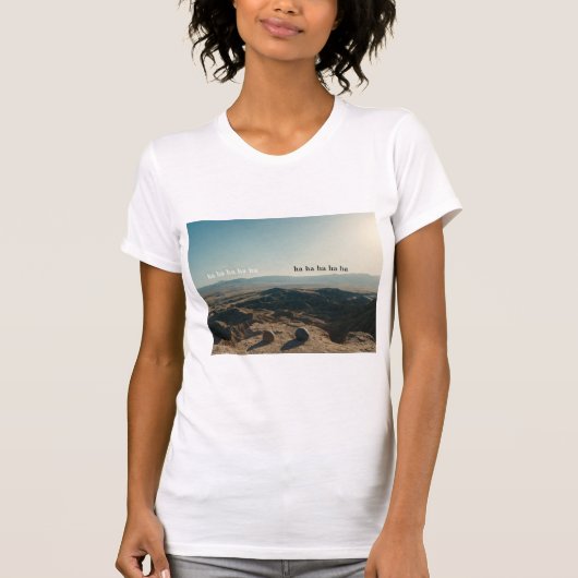 あらゆる場所で同時に Tシャツ (正面)