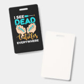 あらゆる場所にキューティクルが見える バッジ (表裏)