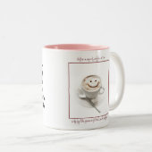 あらゆる成功した女性の後ろ… ツートーンマグカップ (正面右)