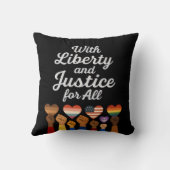 あらゆる抗議の自由のための自由と正義を持って クッション (裏面)