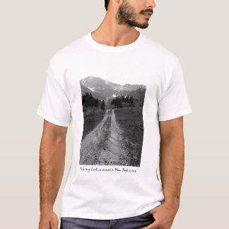 あらゆる終りは新しい始めを来ます Tシャツ