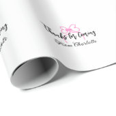 ありがとうございます　名前を追加 テキスト メッセージ ピンクの蝶ネクタイ f ラッピングペーパー (ロールコーナー)