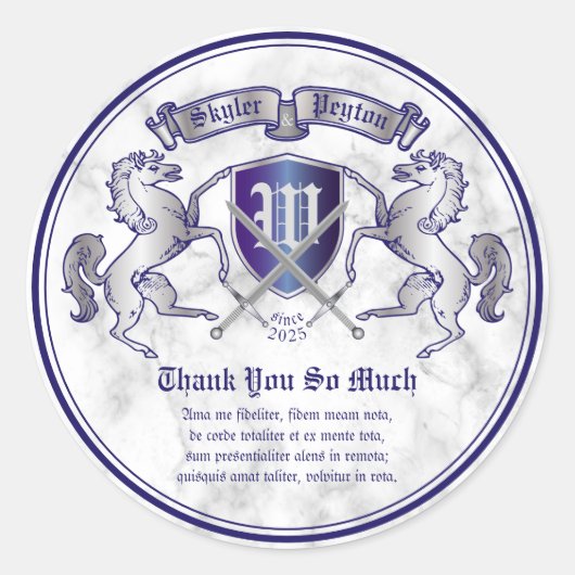 ありがとうコートオブアームズモノグラムシルバーホースエンブル ラウンドシール (正面)