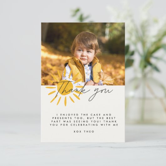 ありがとう可愛いおもしろい水色の太陽の誕生日 サンキューカード (スタンド正面)