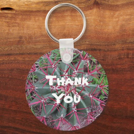 ありがとう赤い緑のバレルのサボテンのクローズアップ写真 キーホルダー (正面)