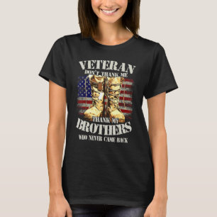 ありがとう退役軍人ブラザーズ戦闘靴ドッグタグ Tシャツ