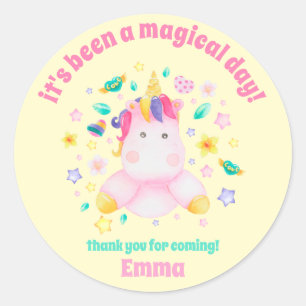 ありがとう、魔法の日 – かわいいユニコーン子供の誕生日 ラウンドシール