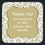 ありがとう： 30th Birthday金ゴールド/ホワイトナンバーパターン スクエアシール<br><div class="desc">提供されたテンプレートを使用して、文字の任意のパーソナライズを容易に行う。この数値デザインは、金ゴールドと白の乱数パターンを有し、マイルストーン番号30は様々なサイズと角度で繰り返される。テキストの中央に金ゴールドブラケットの形状がある。「30歳の誕生日素晴らしパーティーに感謝す来る」ということわざのアイディアや、30歳の節目の節目のすべての行事の場祝合は30歳。</div>
