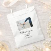 ありがシンプルモダン結婚のカップル名のメッセージ フェイバーバッグ (クリップ留めされた状態)