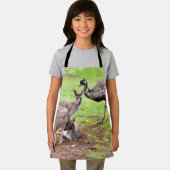 「ありそうもない仲間:カンガルーとEMUの友情」 エプロン (インサイチュ)