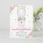 あるウサギが１人の女の子をお祝いに誘っている 招待状 (スタンド正面)