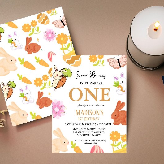 あるバニーがバニーの1歳の誕生日パーティーを飾る 招待状