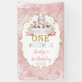 あるバニーが1歳の誕生日を歓迎 横断幕 (縦)