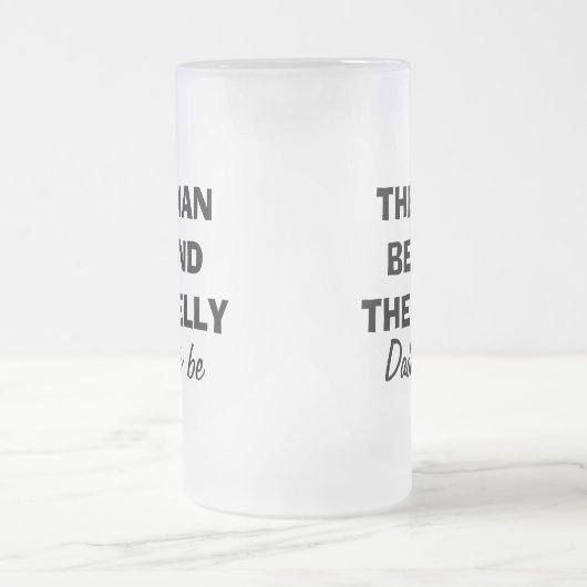 あるパパのための腹ビールのジョッキの後ろの人 フロストグラスビールジョッキ (中央)