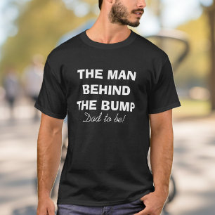 あるパパのための隆起のTシャツの後ろの人 Tシャツ