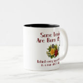 あるリーダーは生まれる女性のマグです ツートーンマグカップ (正面右)