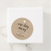 ある日遠くに結婚のリハーサル フェイバータグ (インサイチュ)